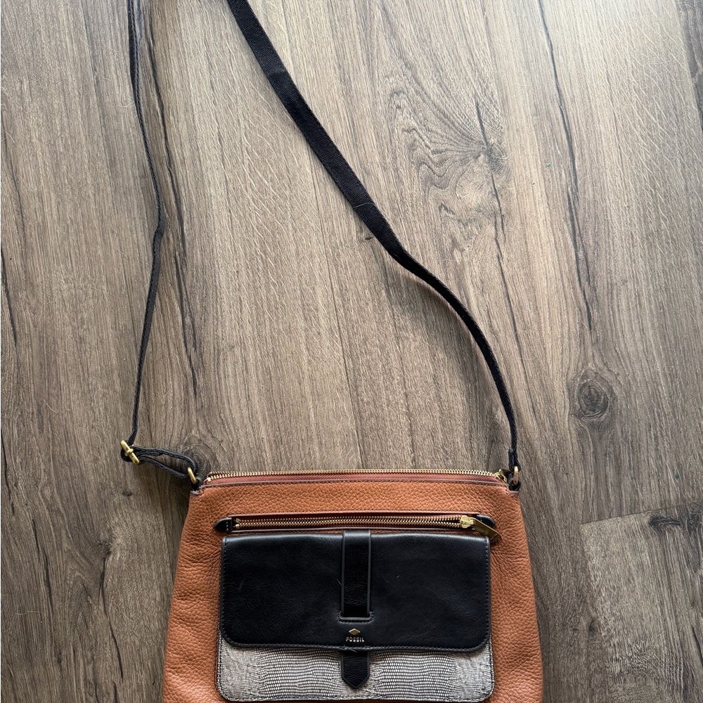 Fossil Leather Kinley Color block Crossbody Bag Purse Brown/black